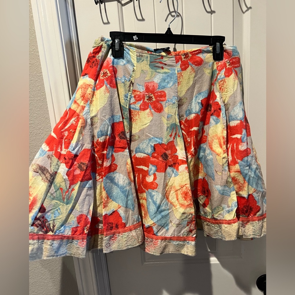 Floral colorful brown, coral orange, yellow v& blue Midi Skirt with Pleats